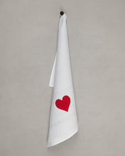 Lade das Bild in den Galerie-Viewer, Geschirrtuch Herz, weiß