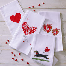 Lade das Bild in den Galerie-Viewer, Geschirrtuch Flying Heart, weiß