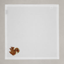 Lade das Bild in den Galerie-Viewer, Serviette Weihnachtseichhörnchen, weiß