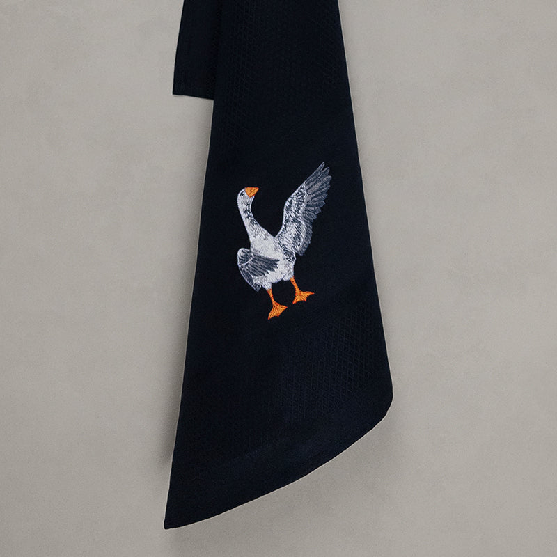 Goose tea towel, black