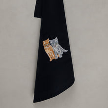Load image into Gallery viewer, Geschirrtuch Katzen, schwarz
