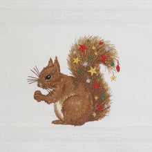 Lade das Bild in den Galerie-Viewer, Geschirrtuch Weihnachtseichhörnchen, weiß
