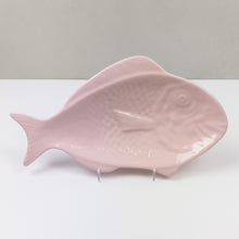 Lade das Bild in den Galerie-Viewer, Fish One L Rose
