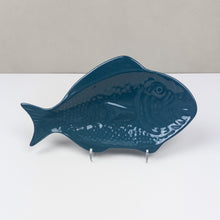 Lade das Bild in den Galerie-Viewer, Fish One M Petrol
